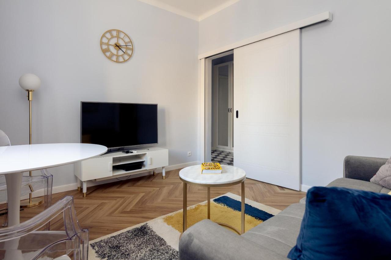 Metro Politechnika Cosy Apartment Varšava Exteriér fotografie